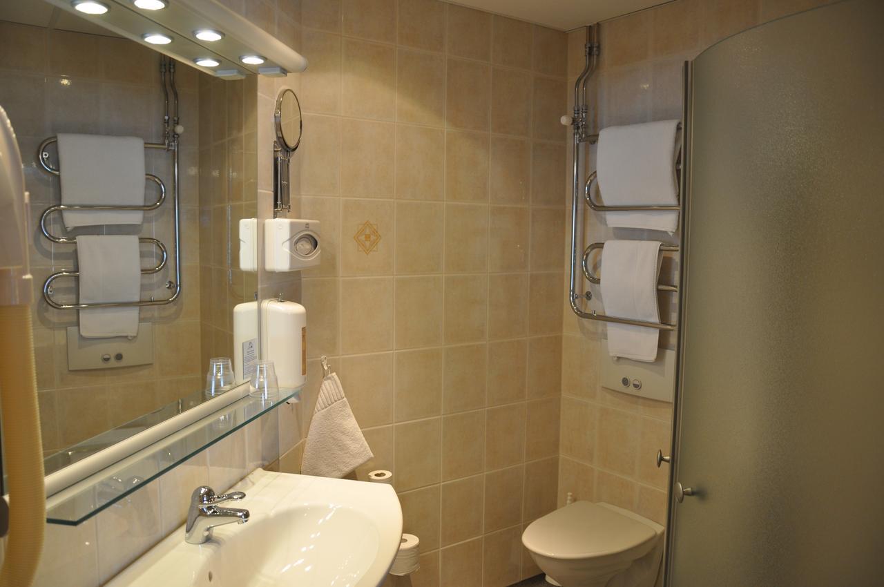 Hotell Edstroem Арвидсяур Екстериор снимка